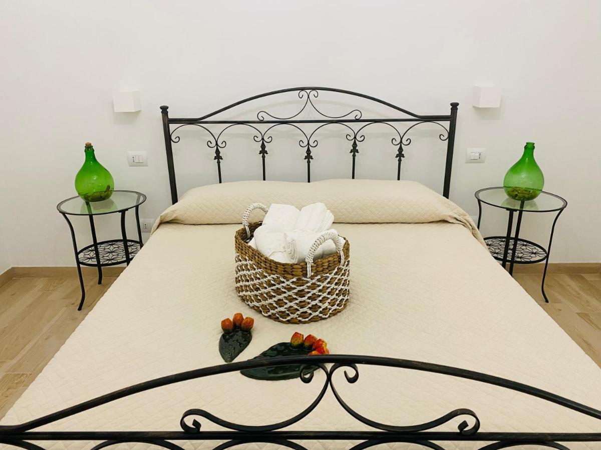 Donna Filomena Apartment โมโนโปลี ภายนอก รูปภาพ